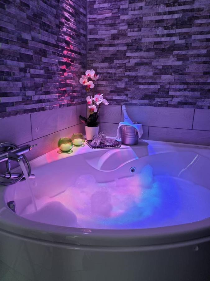Bed & Breakfast Dimora Felice Остуні Екстер'єр фото